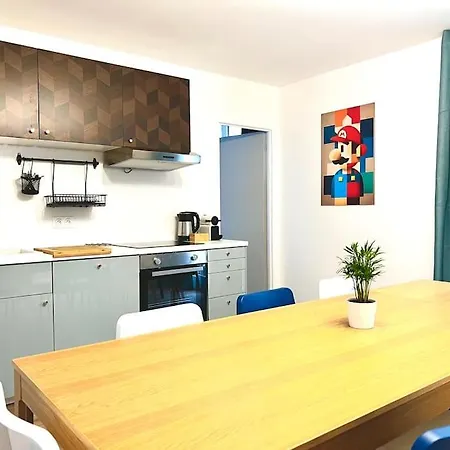 Le Lego, 3 Chambres, 8 Personnes Et Parking, Centre グルノーブル