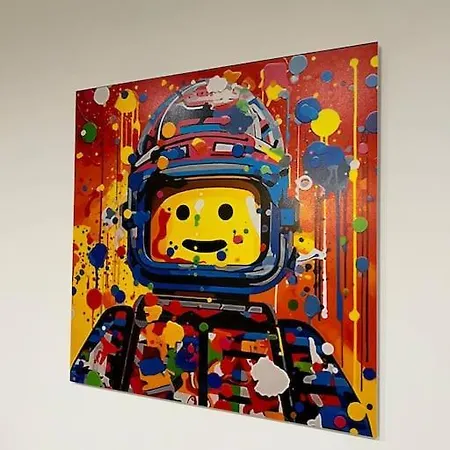 Le Lego, 3 Chambres, 8 Personnes Et Parking, Centre